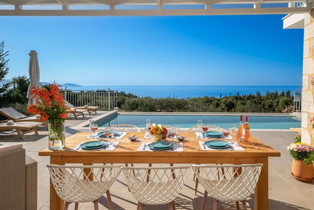 Fiscardo Luxury Stone Villa Suzana ,With Sunset View! Фискардо Екстериор снимка